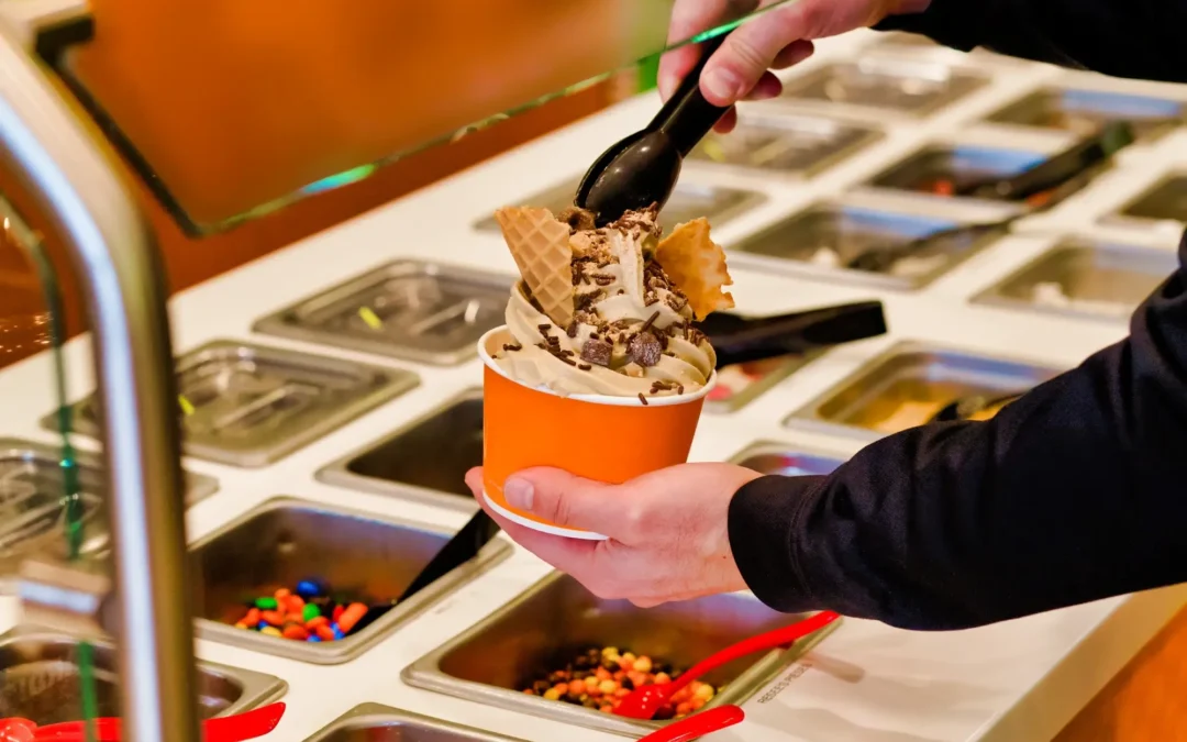 Apa Itu Froyo? Kenalan Sama Dessert Beku yang Lagi Populer